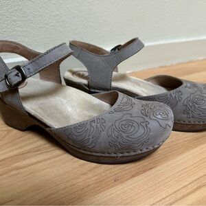 Dansko Mary Jane sandals. Size 39, about 8.5/9 women’s.